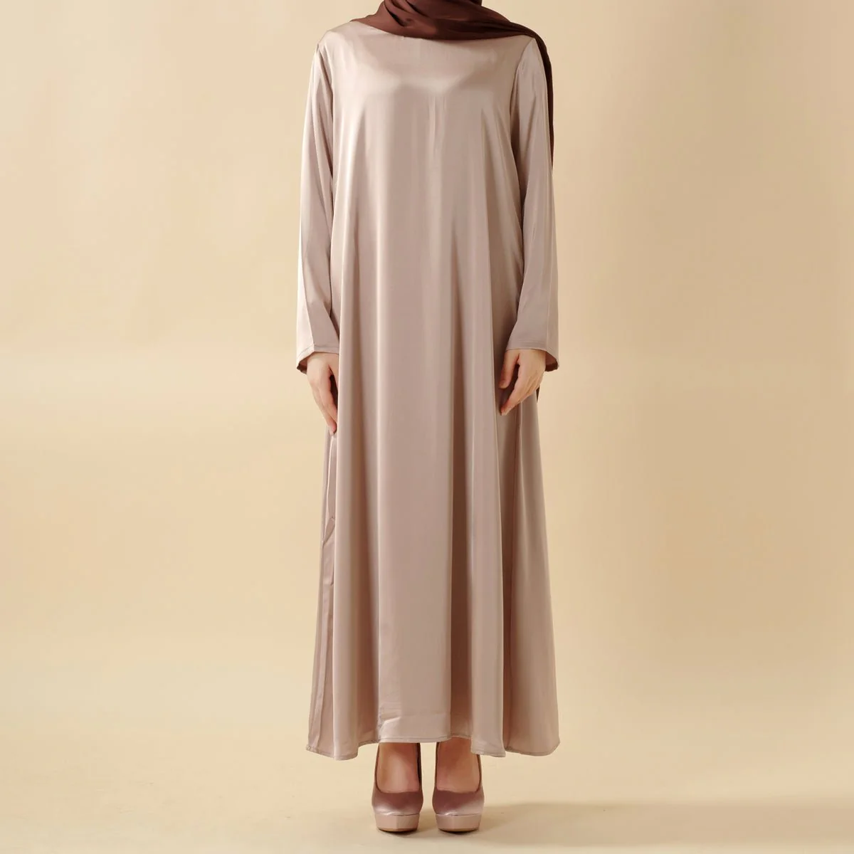 Bow Tie Sleeve Abaya Set With Long-sleeve Inner Dress (MOA026) - Image 11
