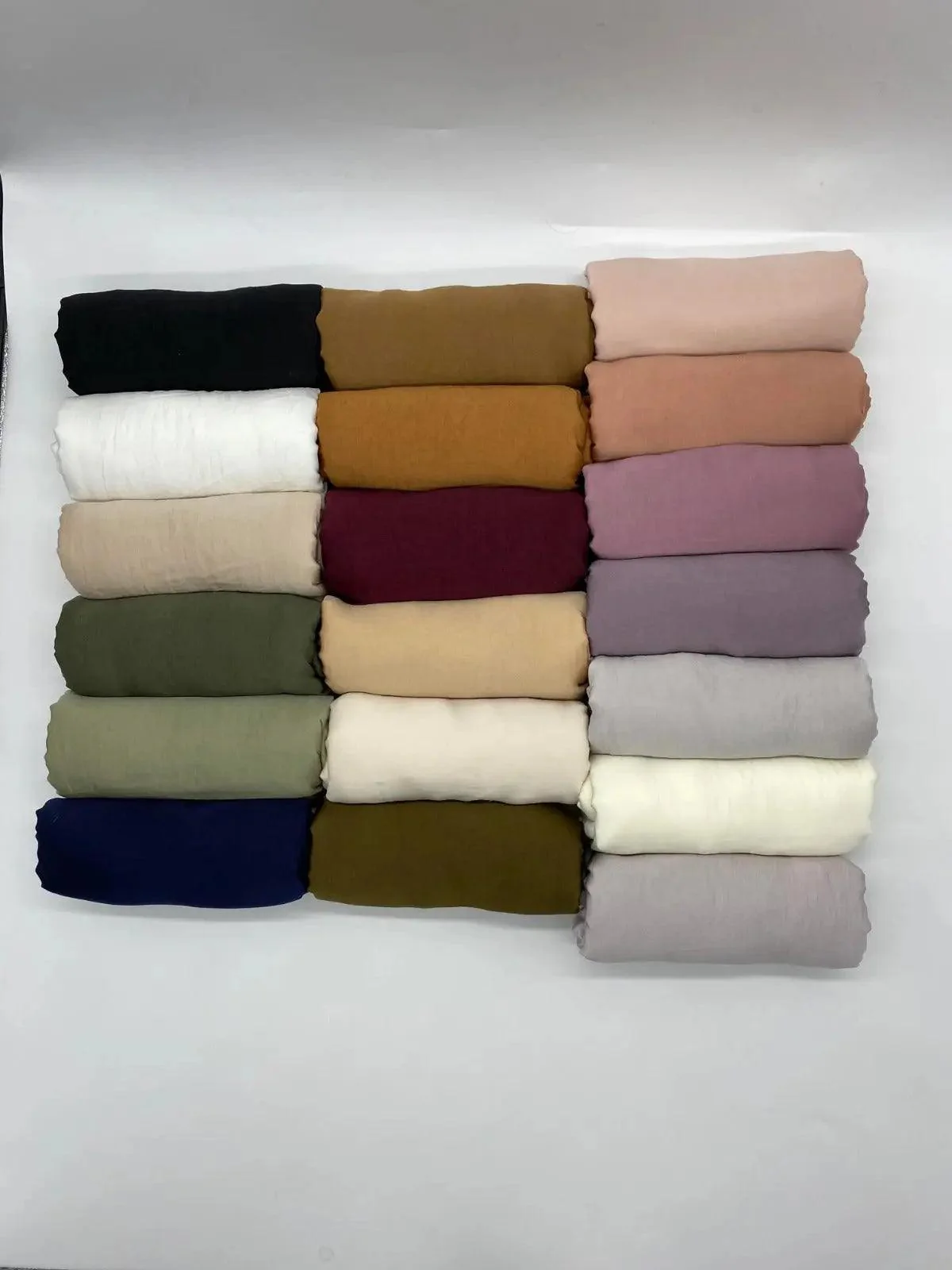 Premium Velvet Hijab New Scarf (MH002) - Image 5