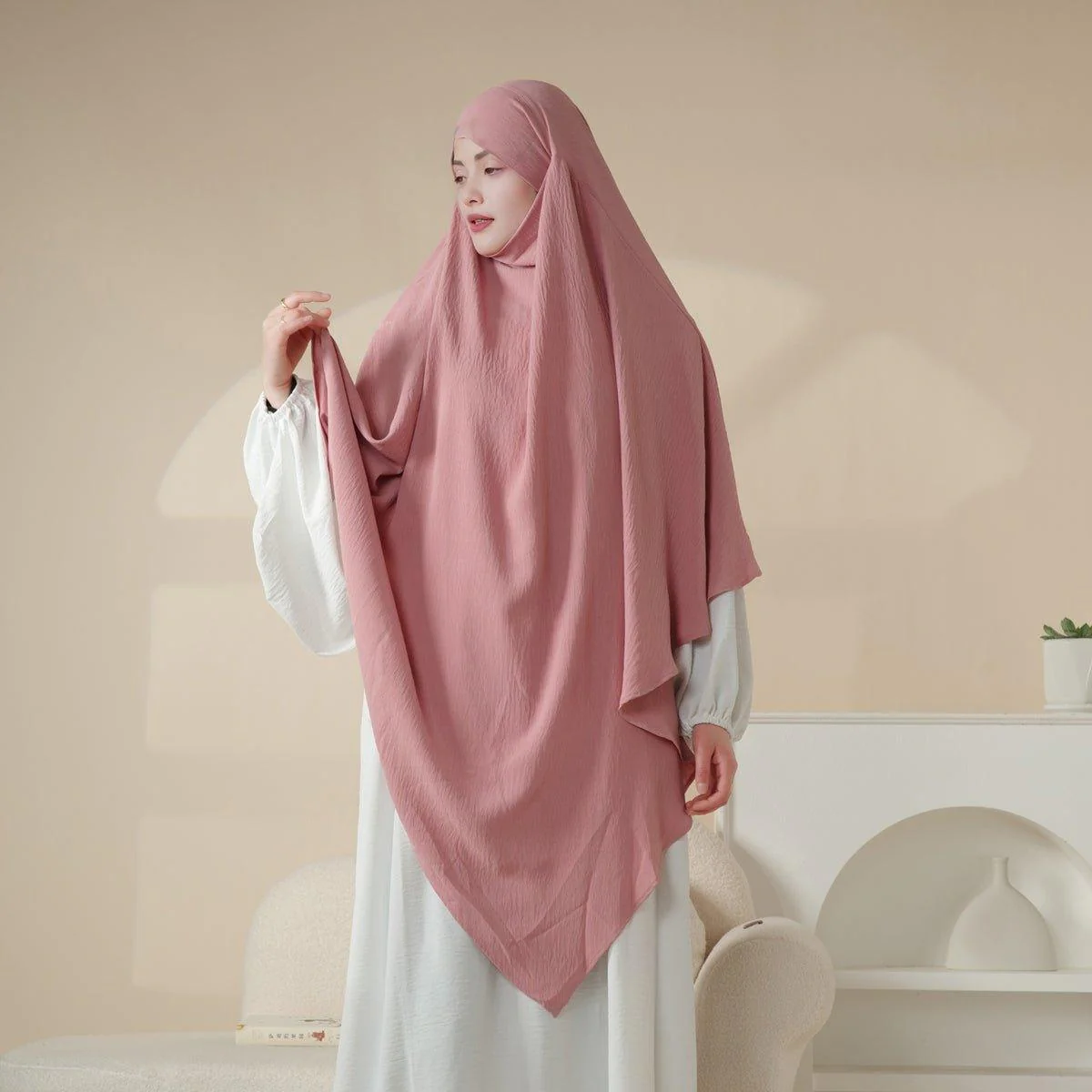 MK005 Crepe One Layer Khimar - Image 13