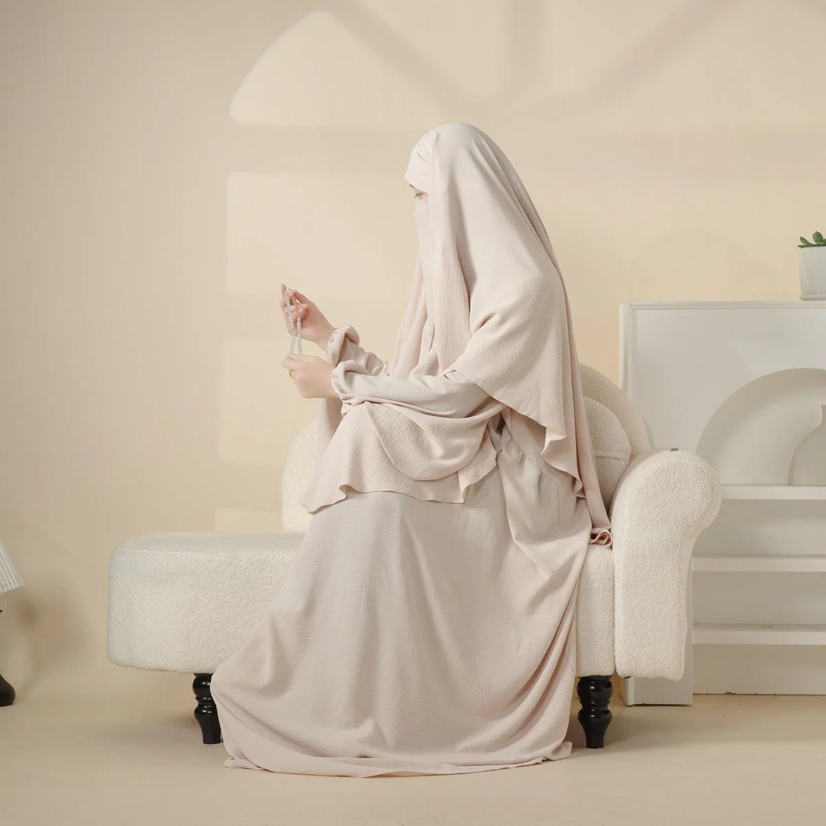 Elegant 2-Piece Crepe Abaya & Khimar Set (MK008) - Image 3