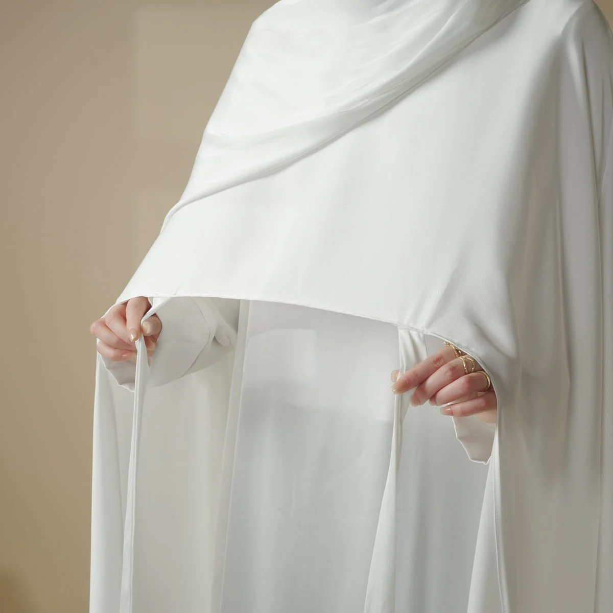 Luxury Wedding Abaya 3-Piece Bridal Abaya Set (MOA044) - Image 15
