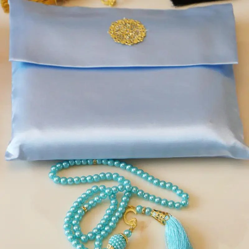 Luxury Prayer Mat and Tasbeeh Set (MR048) - Image 10